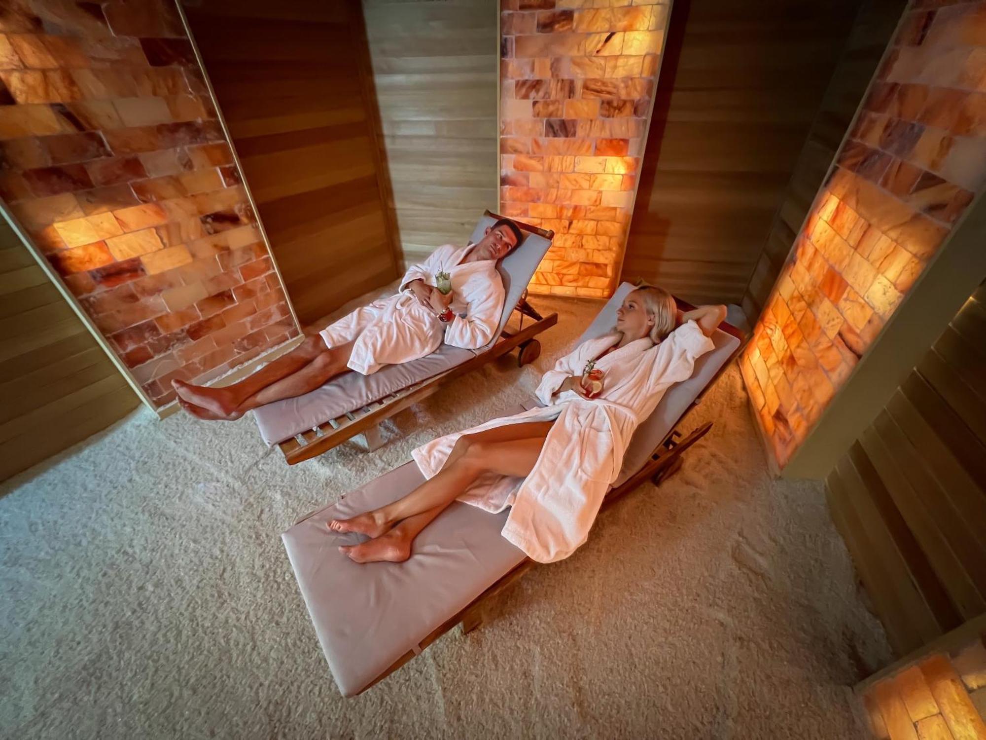 Notera Hotel SPA Charzykowy Buitenkant foto