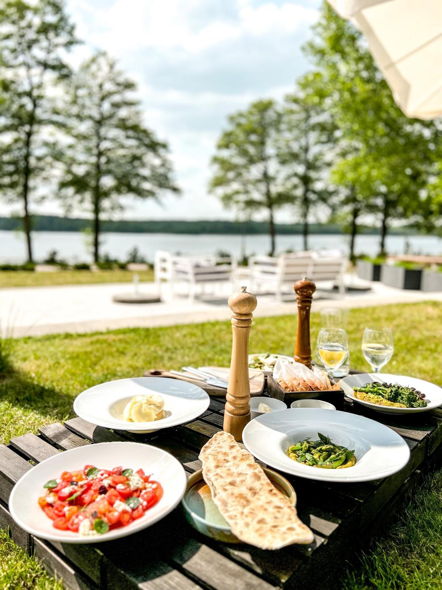 Notera Hotel SPA Charzykowy Buitenkant foto
